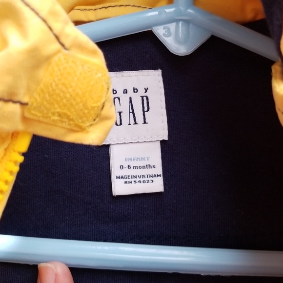 Gap baby jacket - Picture 3 of 4